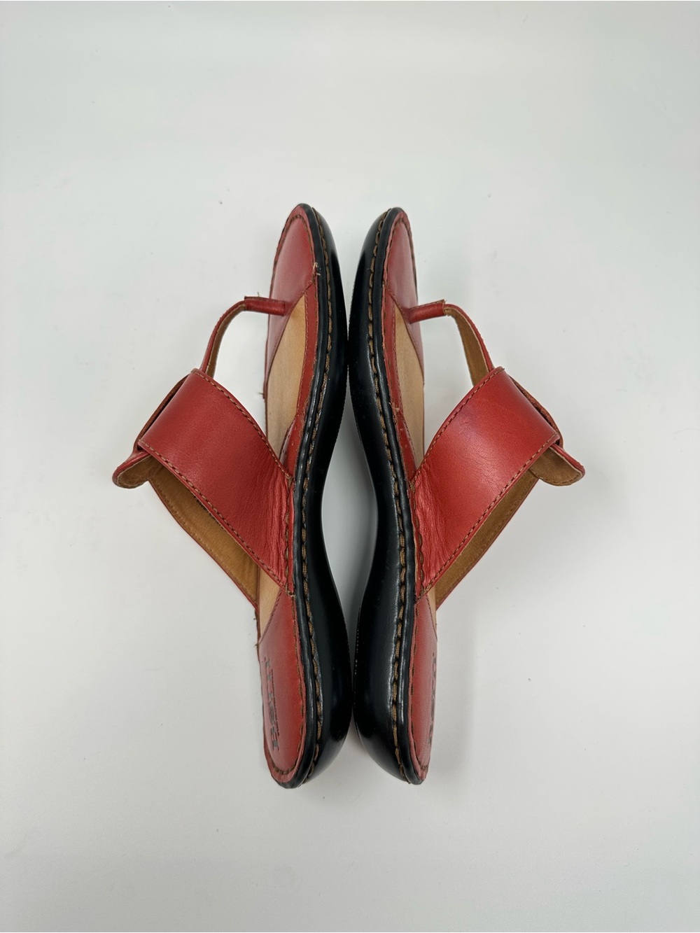 Born Leather Thong Sandals Toe-Loop Strap Red Women's 9 - Picture 5 of 14